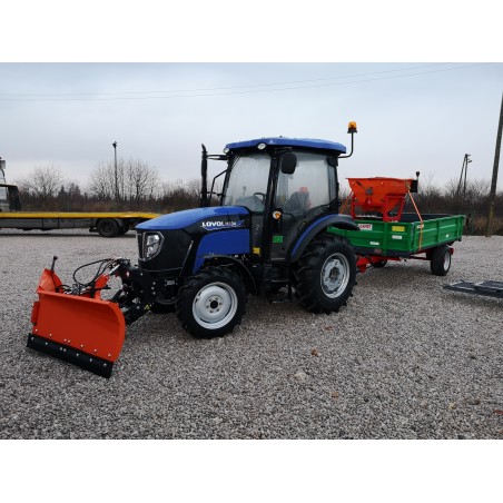 Zestaw komunalny LOVOL M504 z kabiną, pługiem Strzałka 2,0m i piaskarką