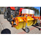 Zamiatarka ciągnikowa 2,0 m ze zbiornikiem na śmieci