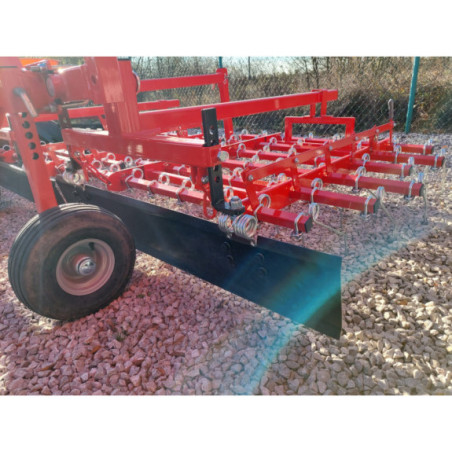 Chwastownik polowy Dexwal 3,0 m | Maszyny-komunalne.eu