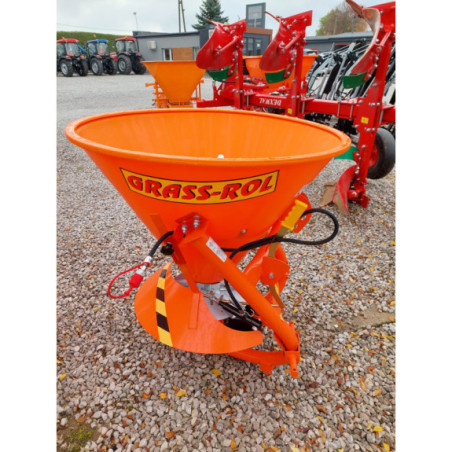 Piaskarka Typ Lej firmy Grass-Rol pojemność 200 l