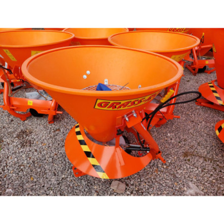 Piaskarka Typ Lej firmy Grass-Rol pojemność 200 l