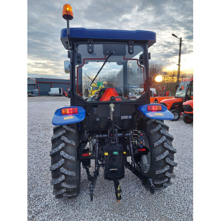 Ciągnik rolniczy LOVOL M404 ROPS - mocny i uniwersalny traktor