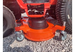 Budowa kosiarki rotacyjnej - jak działa i z czego się składa?